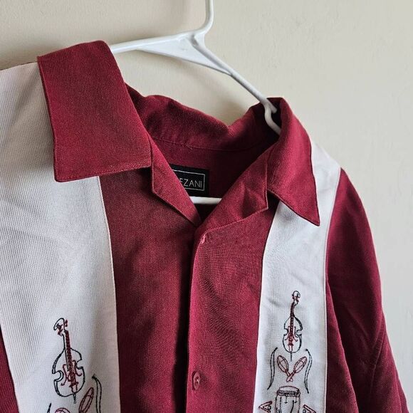 Cezani Musical Button Down Shirt - Picture 2 of 8